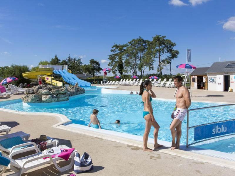 Mobil 6/8 Places Camping